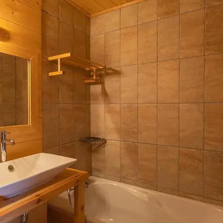 Adret - Avec Terrasse * Les Angles (Pyrenees-Orientales)